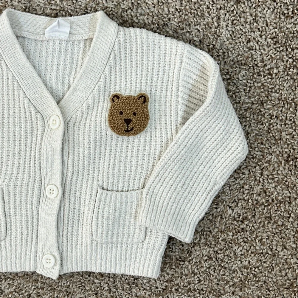 Baby‎ Gap I Brannan Bear Ribbed Knit Cardigan Sweater I Cream I Size 6-12 Months